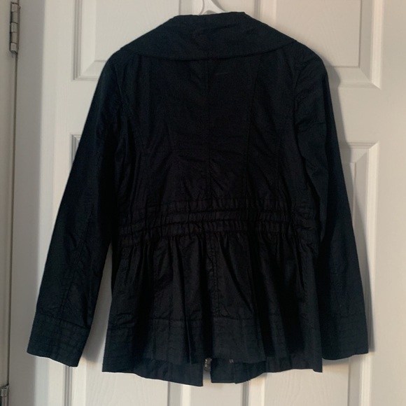 Utility lightweight jacket - Picture 2 of 8